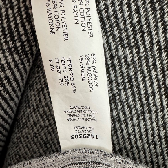 Chic Black and White Blazer by Dex - Picture 4 of 4